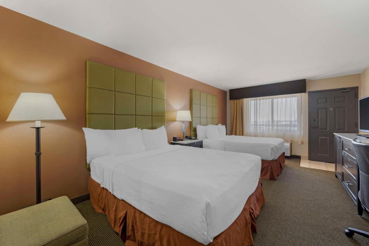 Best Western Plus Country Inn & Suites Dodge City Exterior foto