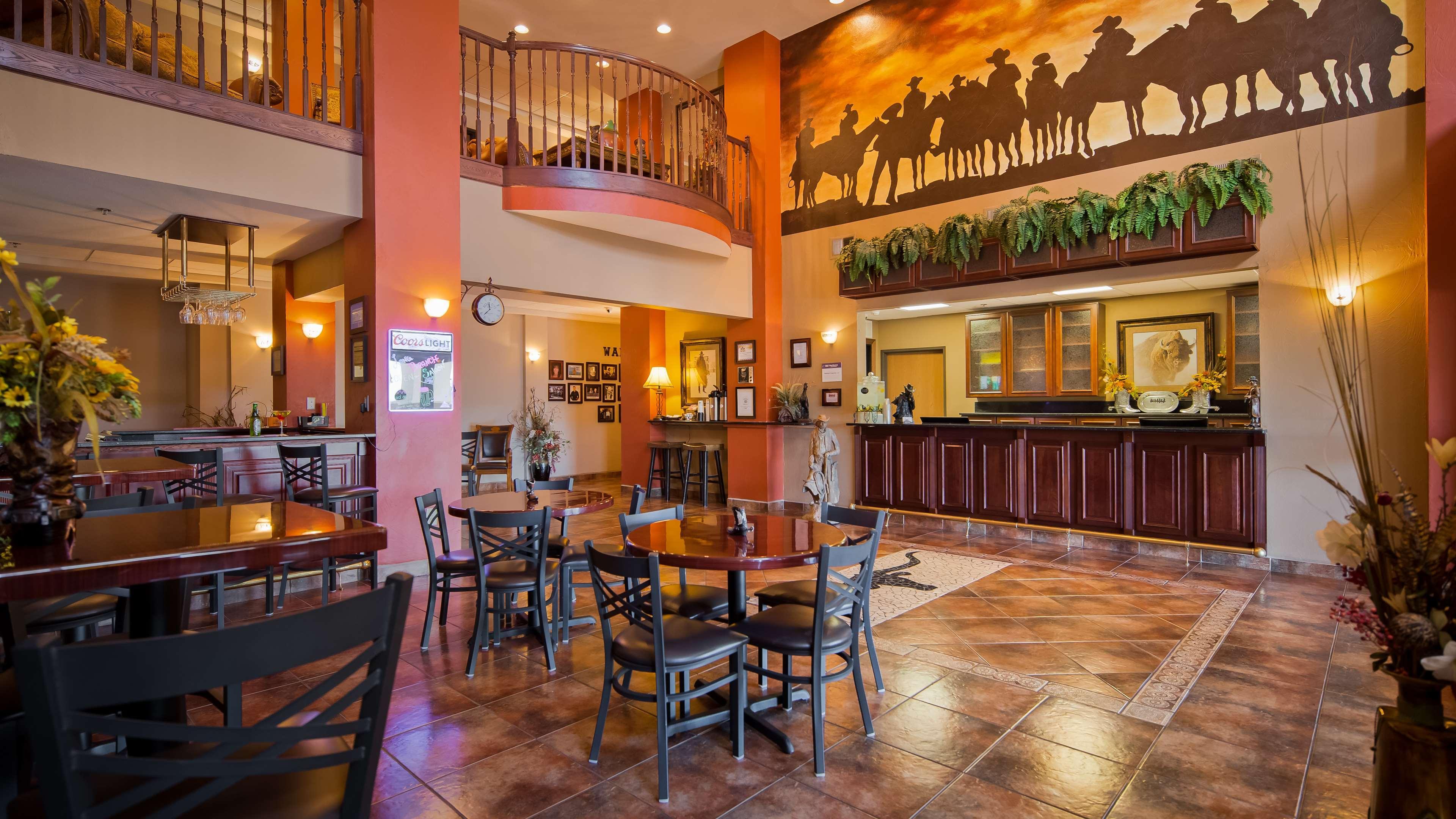 Best Western Plus Country Inn & Suites Dodge City Exterior foto