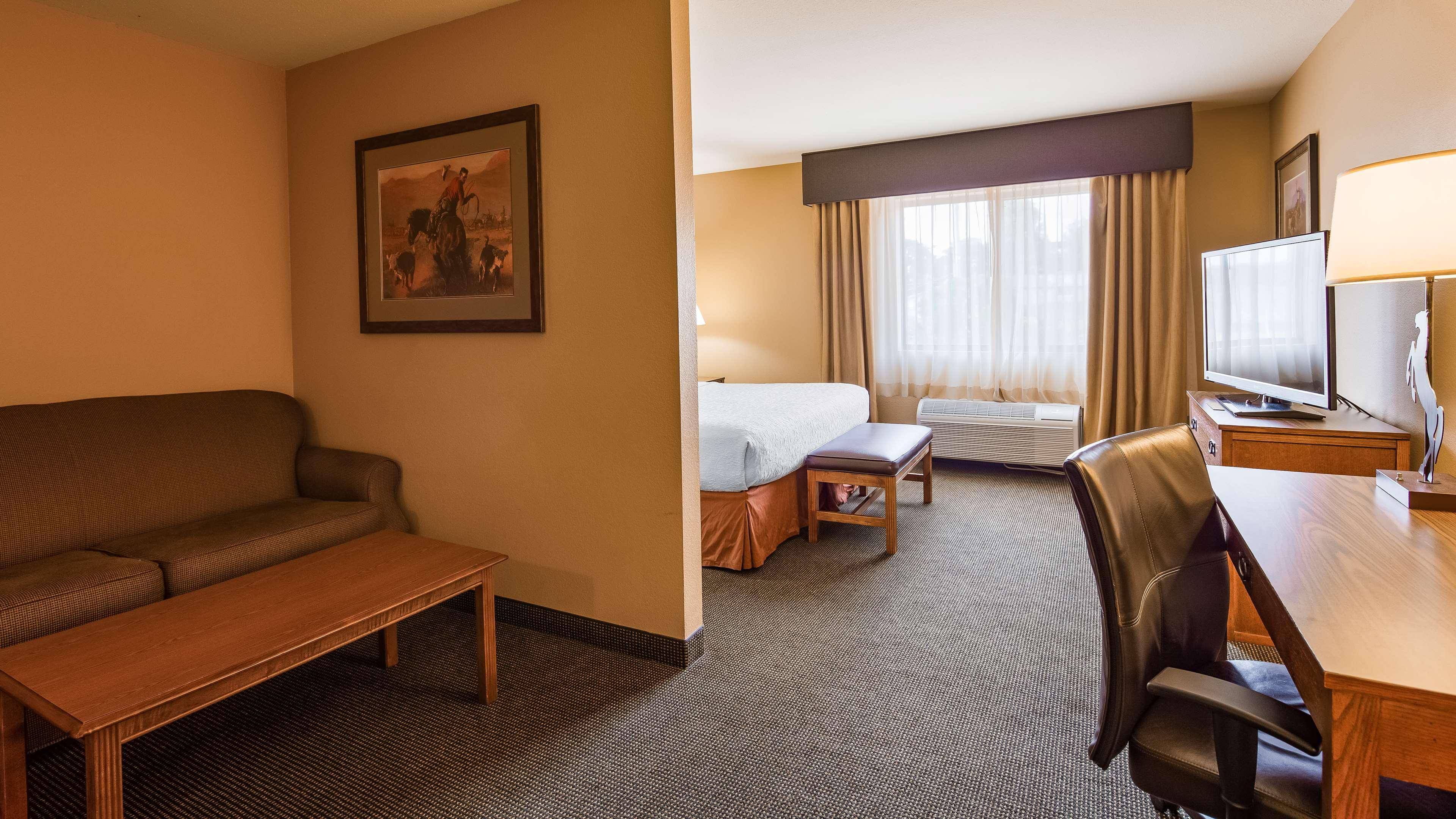 Best Western Plus Country Inn & Suites Dodge City Exterior foto